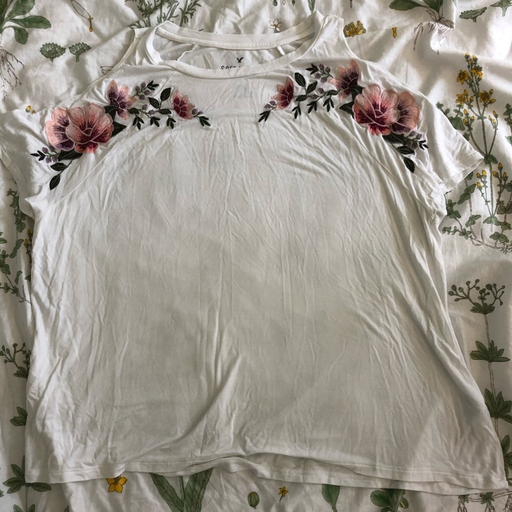 cute cut out shoulder top from American Eagle :)